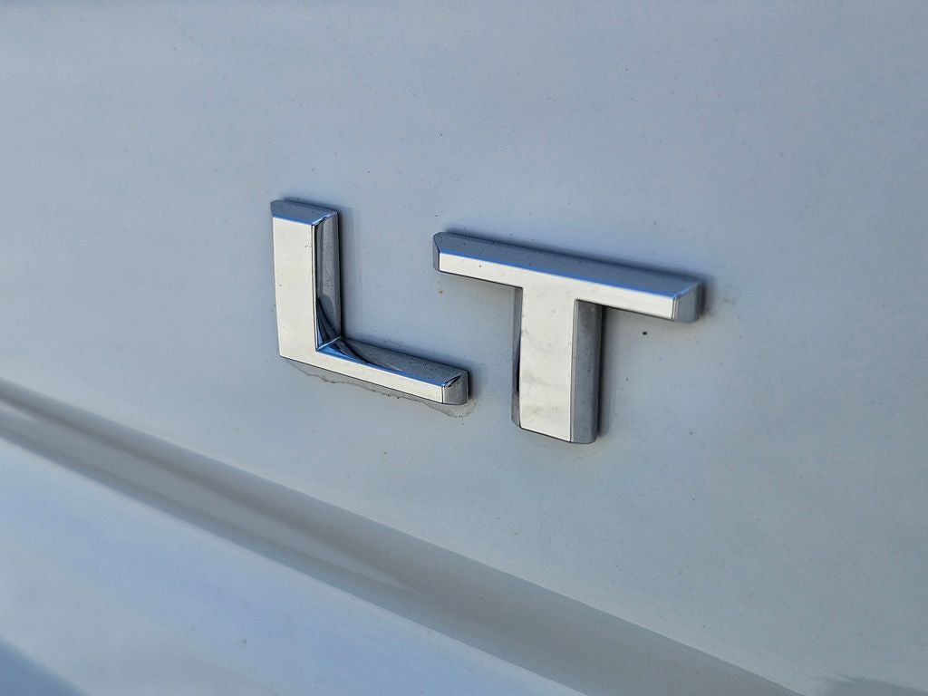 2023 Chevrolet Silverado 1500 4WD Crew Cab Short Bed LT with 2FL