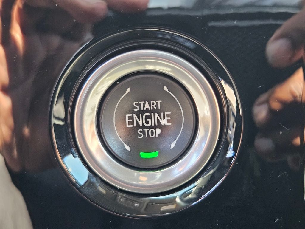 2023 Chevrolet Silverado 1500 4WD Crew Cab Short Bed LT with 2FL