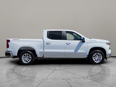 2023 Chevrolet Silverado 1500 4WD Crew Cab Short Bed LT with 2FL