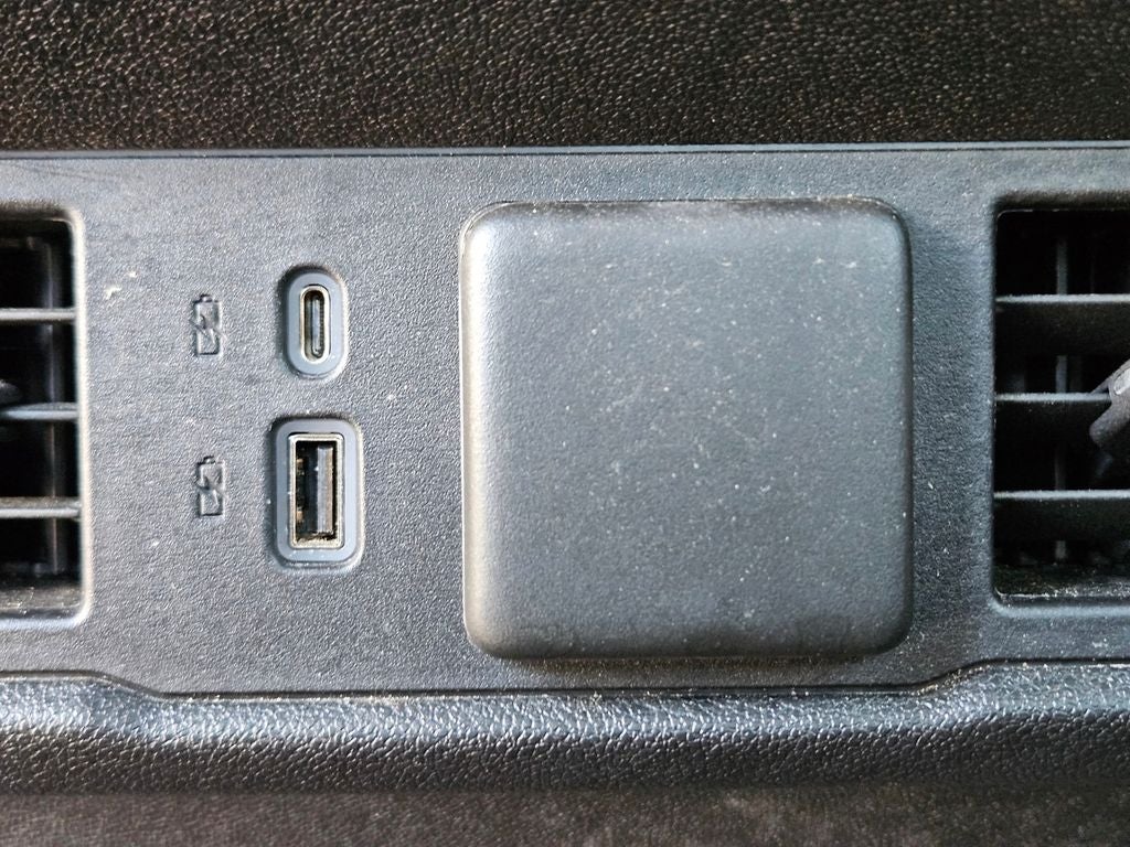 2022 Chevrolet Silverado 1500 4WD Crew Cab Short Bed LT with 2FL