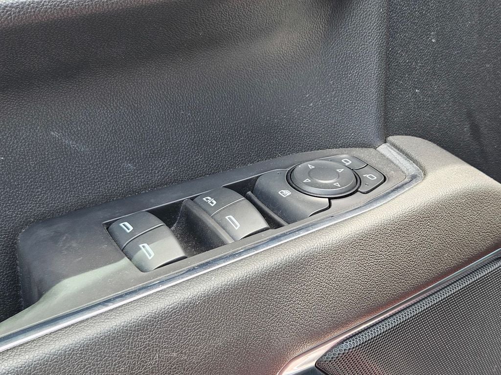 2022 Chevrolet Silverado 1500 4WD Crew Cab Short Bed LT with 2FL