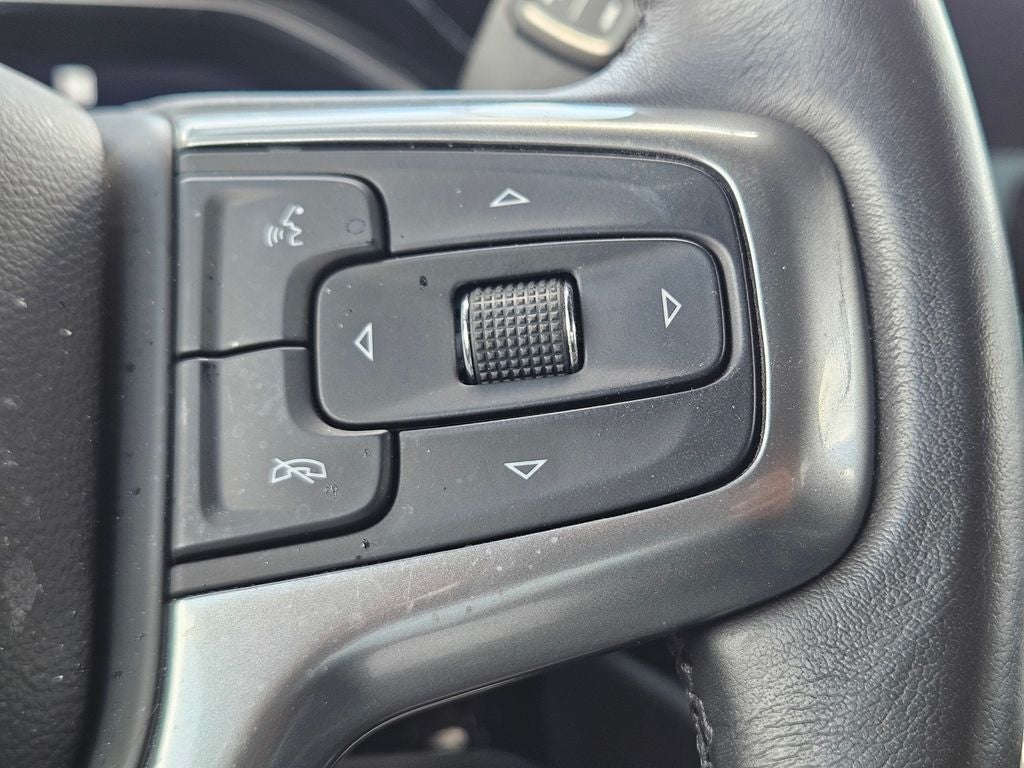 2022 Chevrolet Silverado 1500 4WD Crew Cab Short Bed LT with 2FL