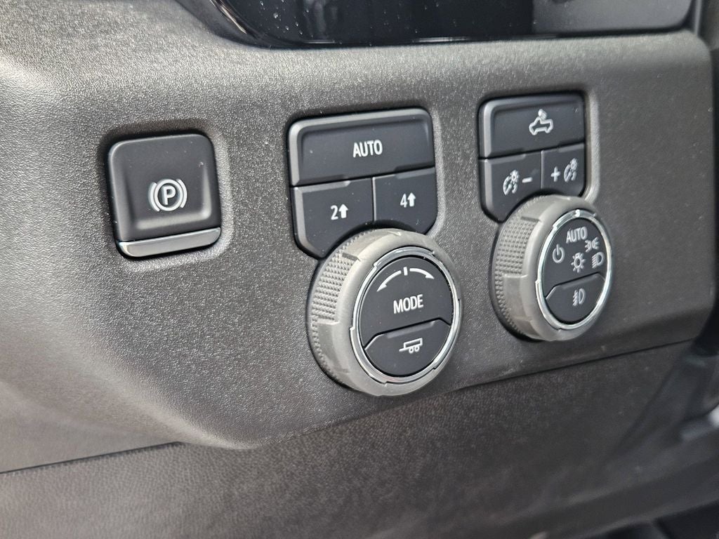2025 Chevrolet Silverado 1500 4WD Crew Cab Short Bed RST