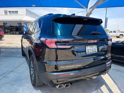 2024 GMC Acadia AWD AT4