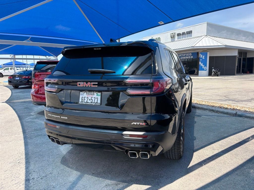 2024 GMC Acadia AWD AT4
