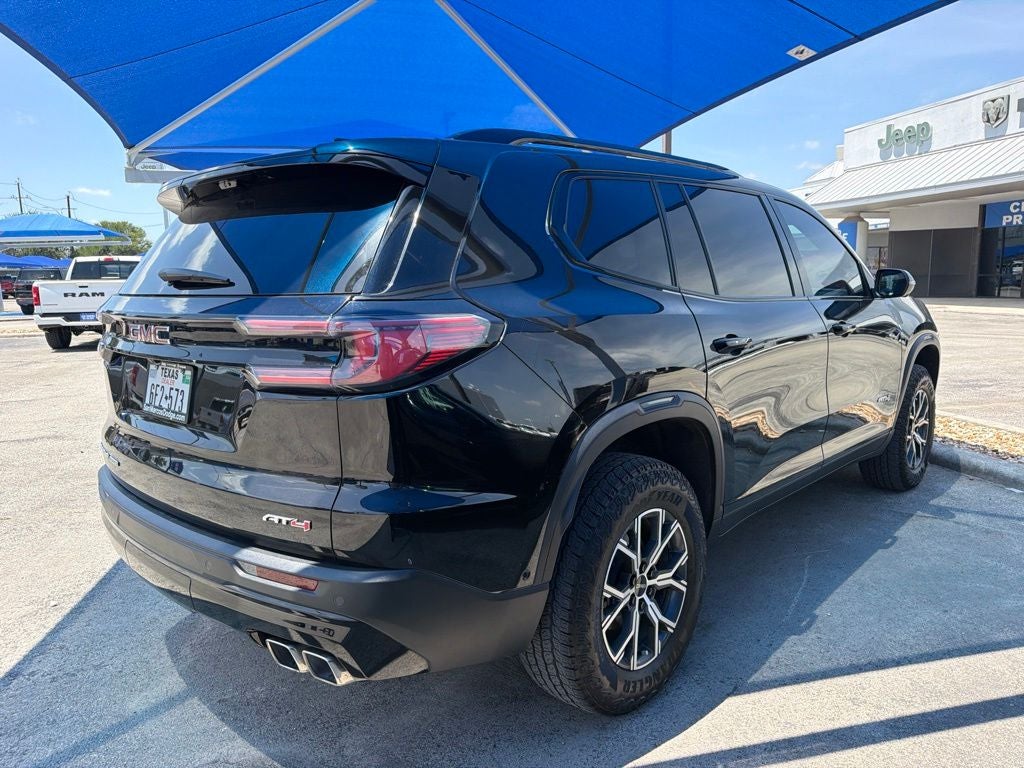 2024 GMC Acadia AWD AT4