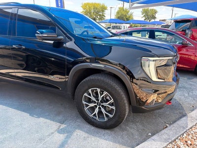 2024 GMC Acadia AWD AT4