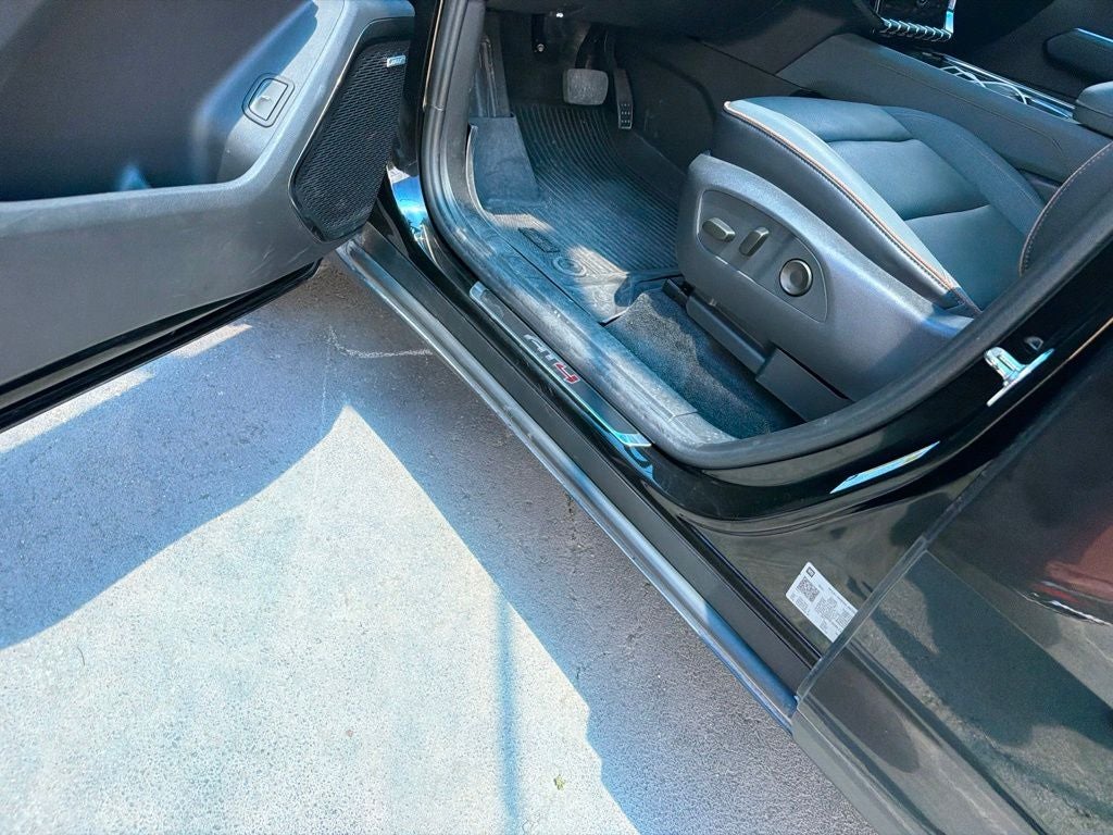 2024 GMC Acadia AWD AT4