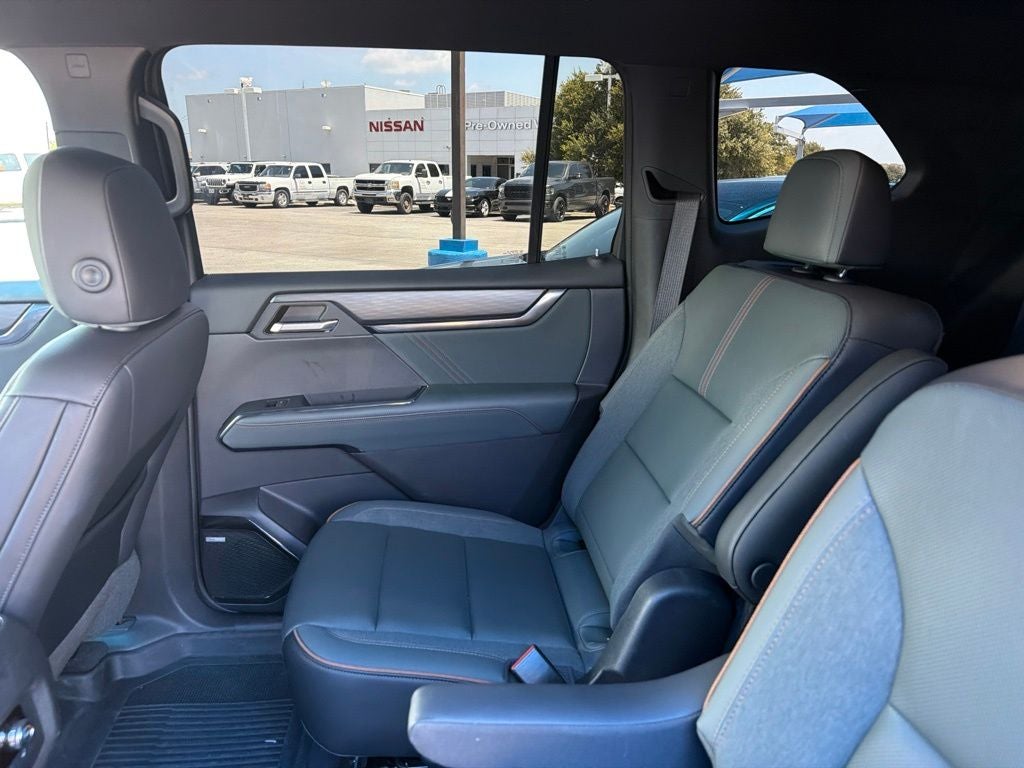 2024 GMC Acadia AWD AT4
