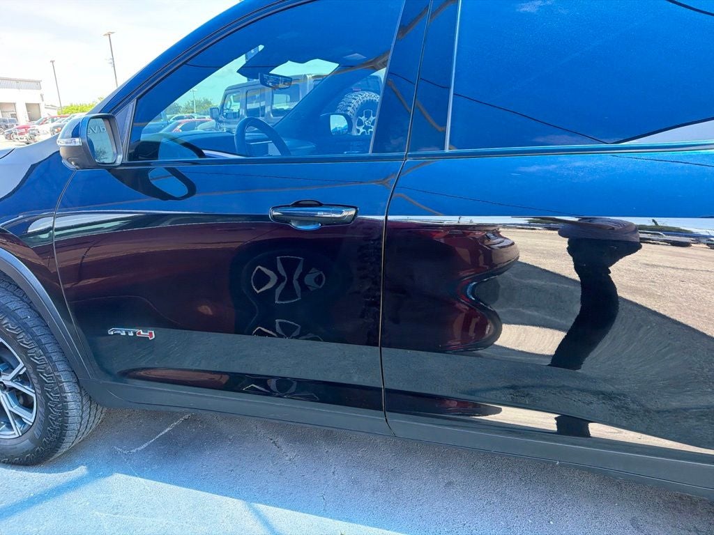 2024 GMC Acadia AWD AT4