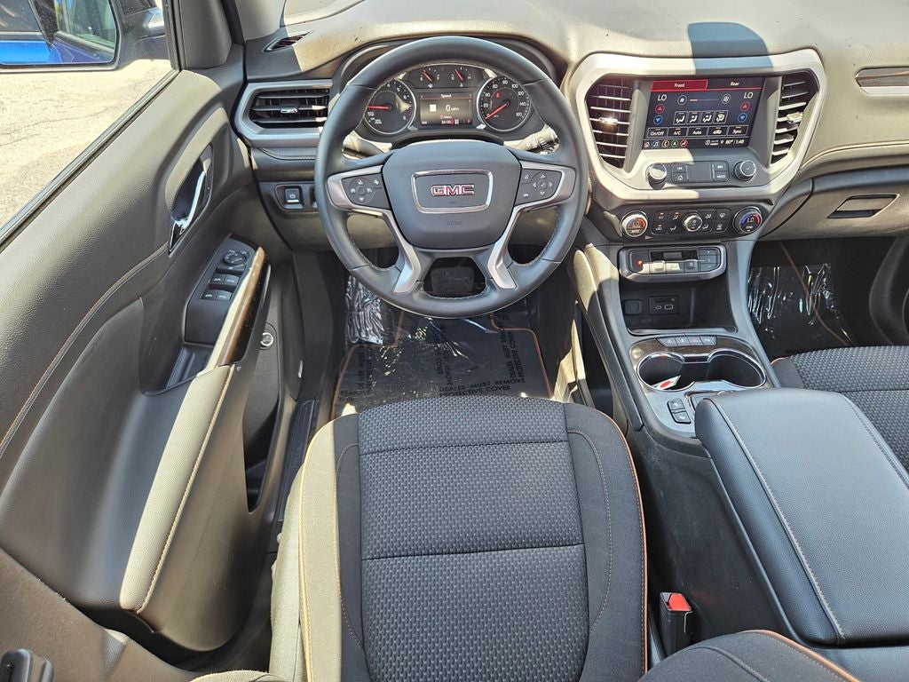 2023 GMC Acadia AWD AT4