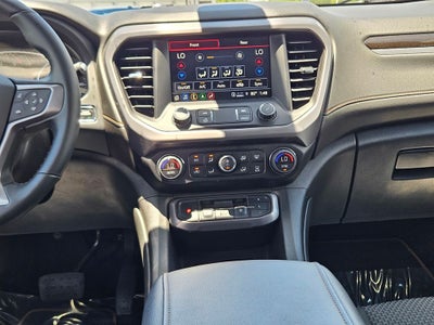 2023 GMC Acadia AWD AT4