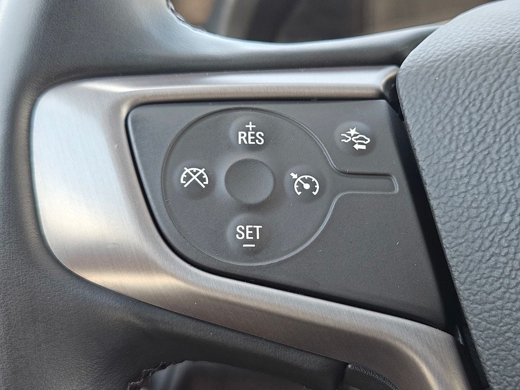 2023 GMC Acadia AWD AT4