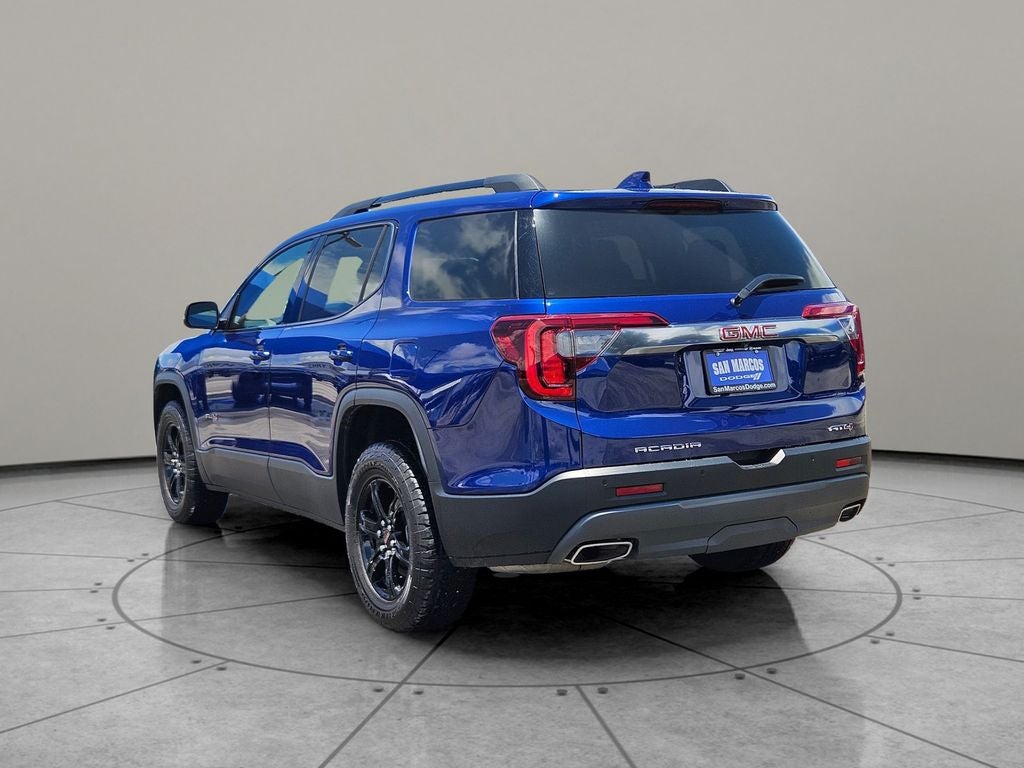 2023 GMC Acadia AWD AT4