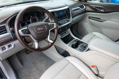 2023 GMC Acadia AWD SLT