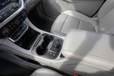 2023 GMC Acadia AWD SLT