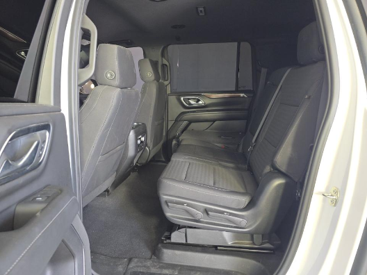 2023 GMC Yukon XL SLE