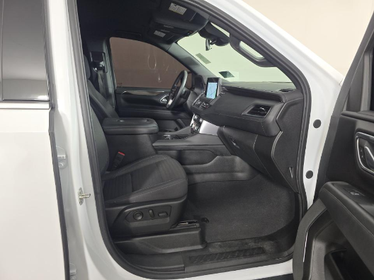 2023 GMC Yukon XL SLE