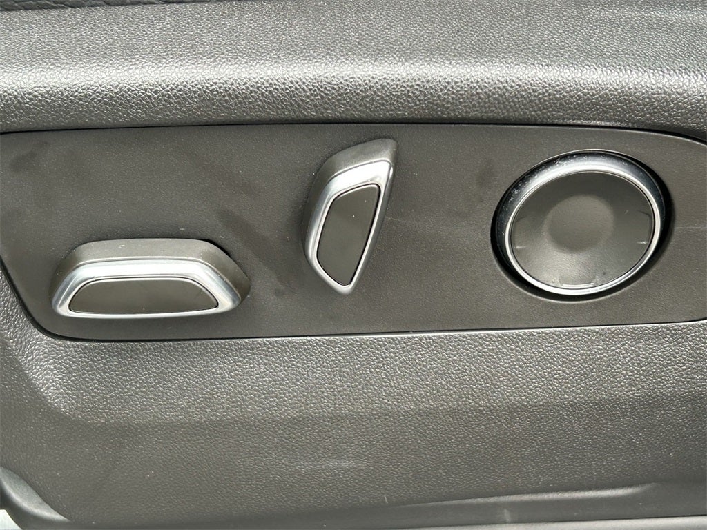 2023 GMC Yukon XL 4WD Denali