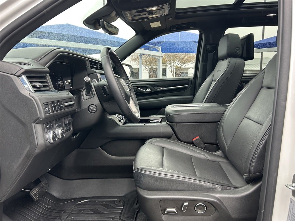 2023 GMC Yukon XL 4WD Denali
