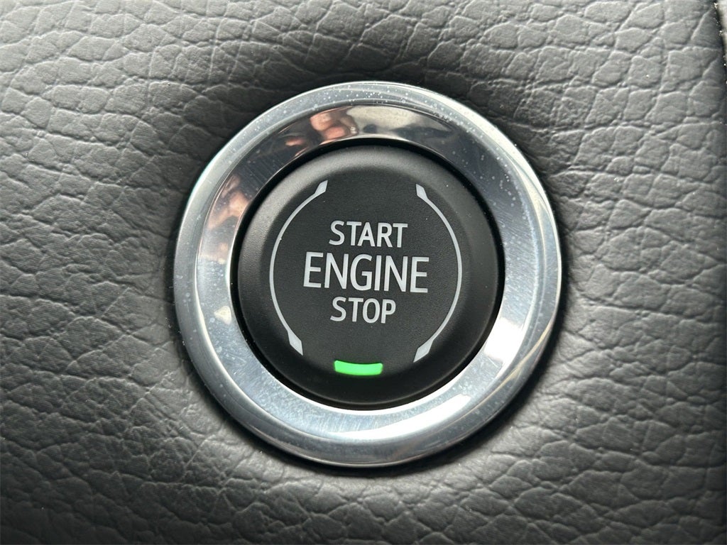 2023 GMC Yukon XL 4WD Denali