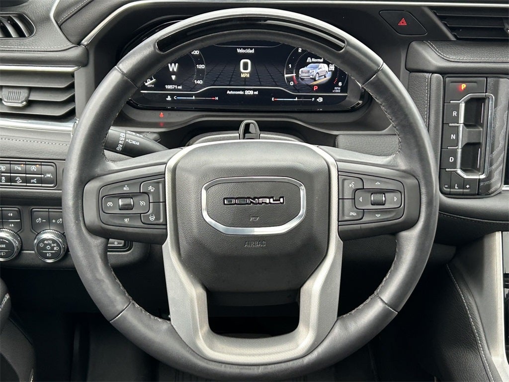 2023 GMC Yukon XL 4WD Denali