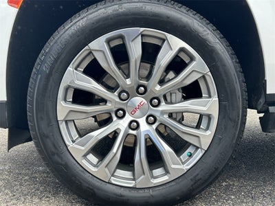 2023 GMC Yukon XL 4WD Denali