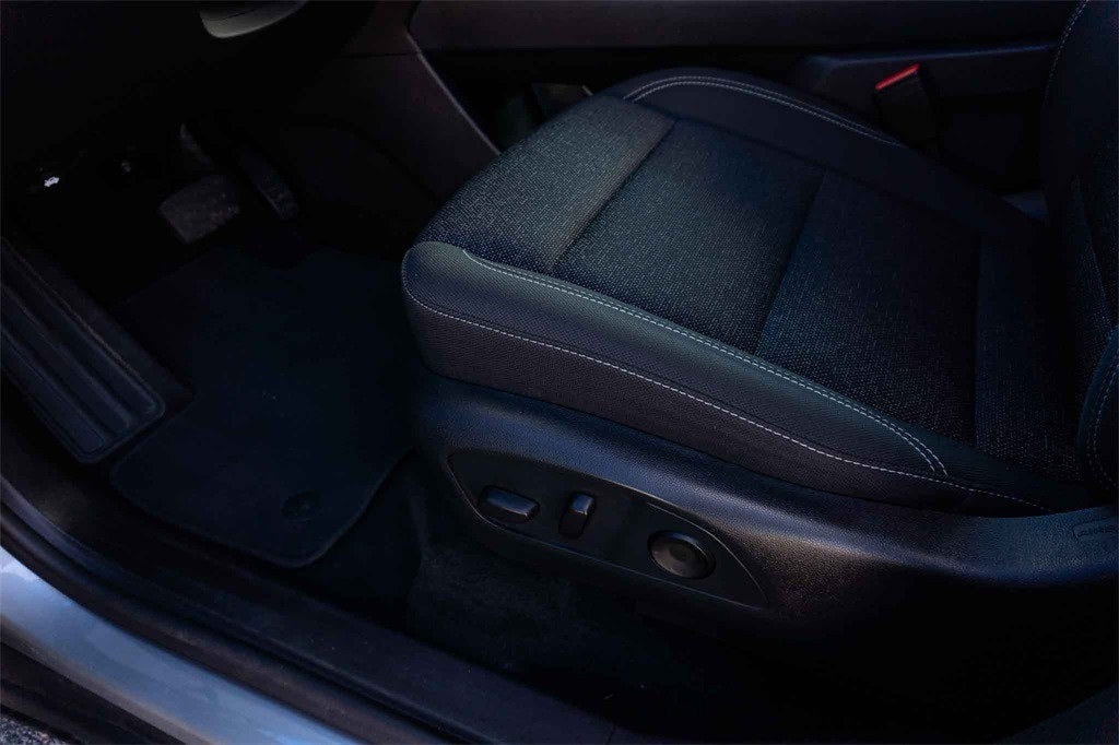 2024 Chevrolet Traverse AWD LT