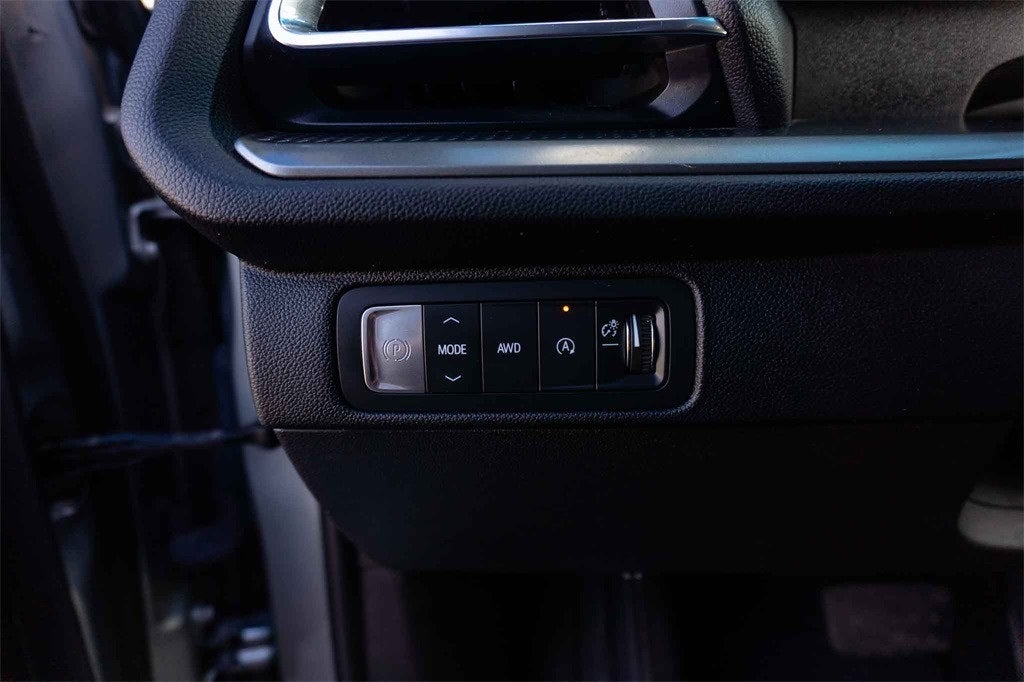 2024 Chevrolet Traverse AWD LT