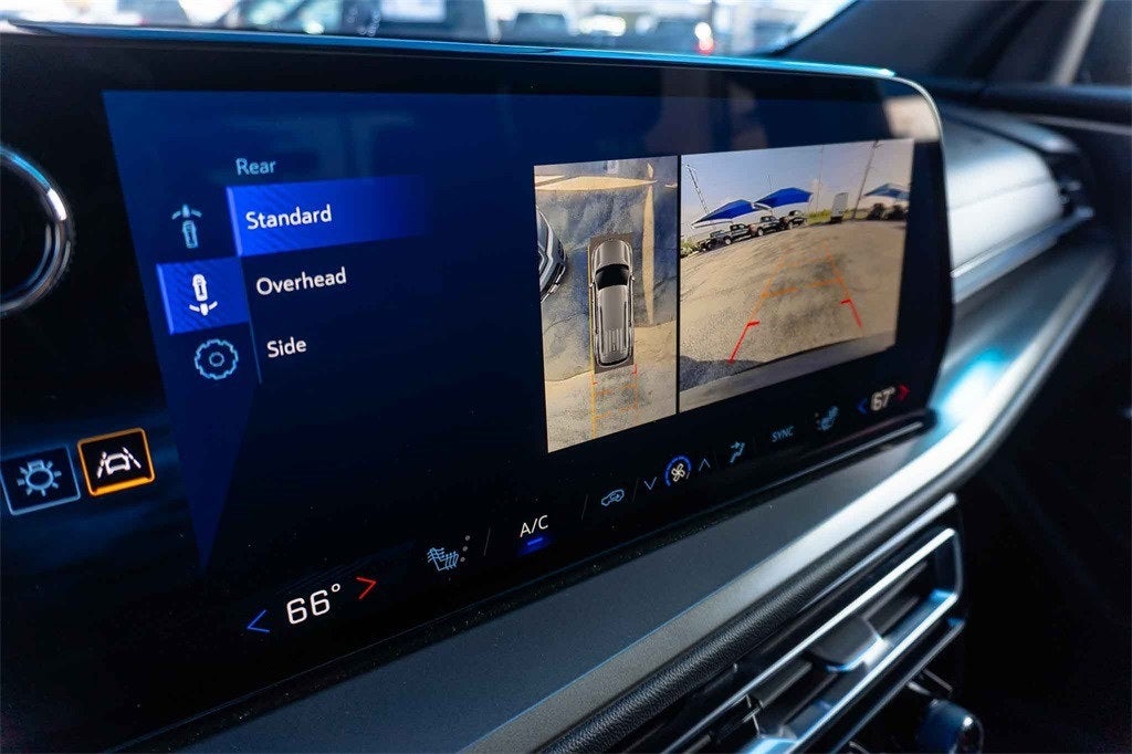 2024 Chevrolet Traverse AWD LT