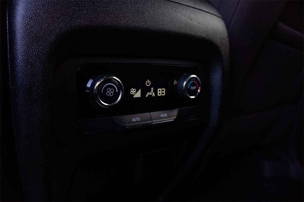 2024 Chevrolet Traverse AWD LT