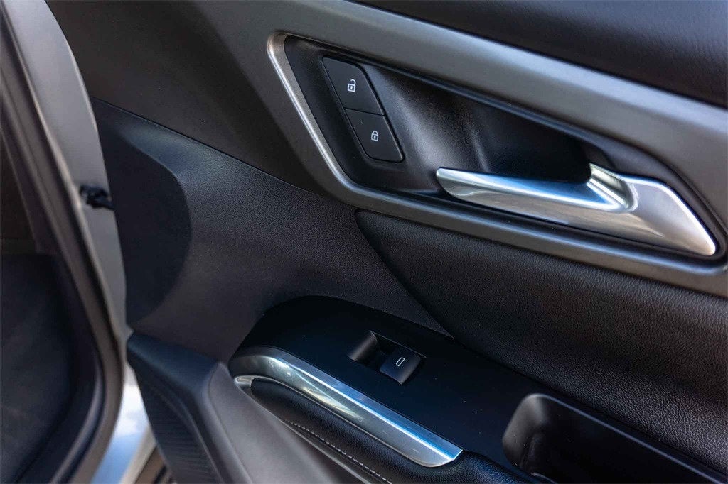 2024 Chevrolet Traverse AWD LT