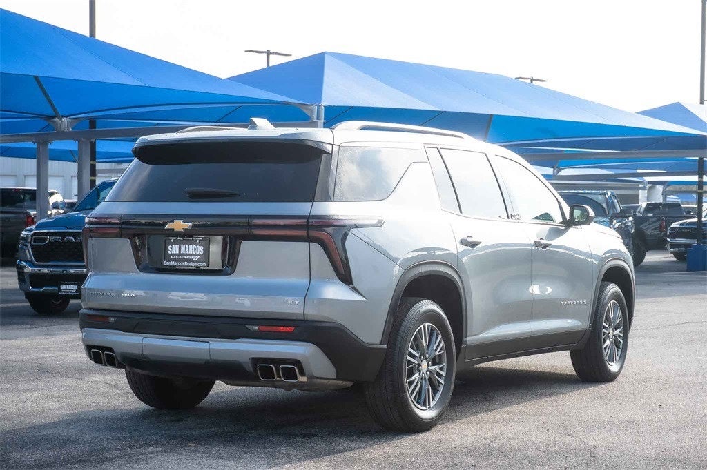 2024 Chevrolet Traverse AWD LT