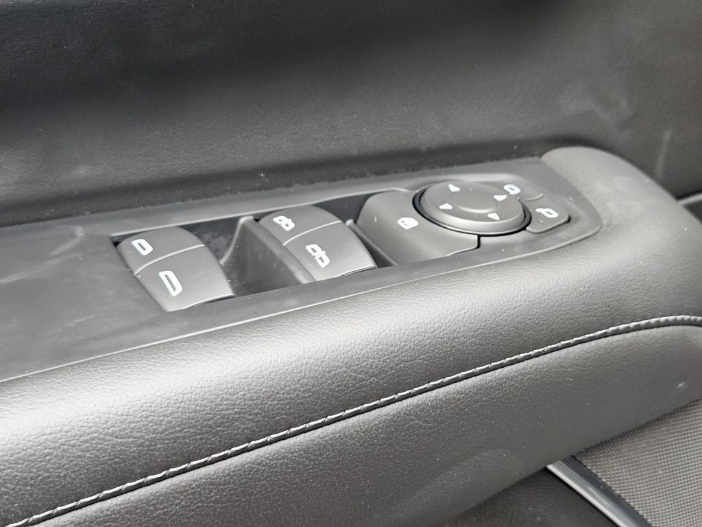 2025 Chevrolet Tahoe 4WD LT