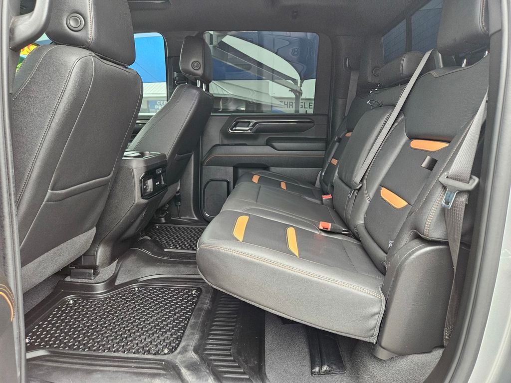 2024 GMC Sierra 2500HD 4WD Crew Cab Standard Bed AT4
