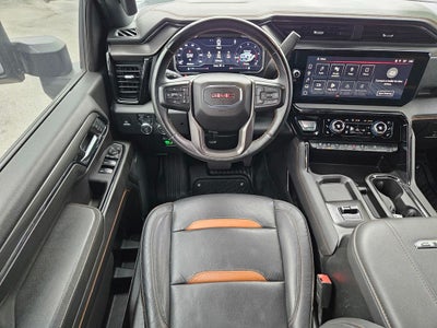 2024 GMC Sierra 2500HD 4WD Crew Cab Standard Bed AT4