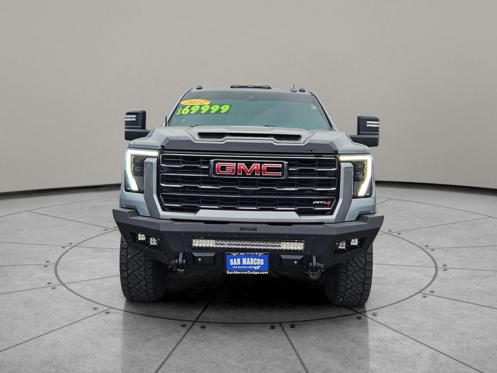 2024 GMC Sierra 2500HD 4WD Crew Cab Standard Bed AT4