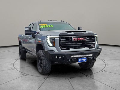 2024 GMC Sierra 2500HD 4WD Crew Cab Standard Bed AT4