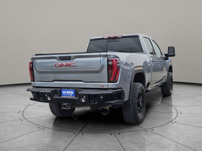 2024 GMC Sierra 2500HD 4WD Crew Cab Standard Bed AT4