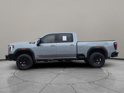 2024 GMC Sierra 2500HD 4WD Crew Cab Standard Bed AT4