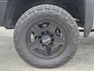 2024 GMC Sierra 2500HD 4WD Crew Cab Standard Bed AT4