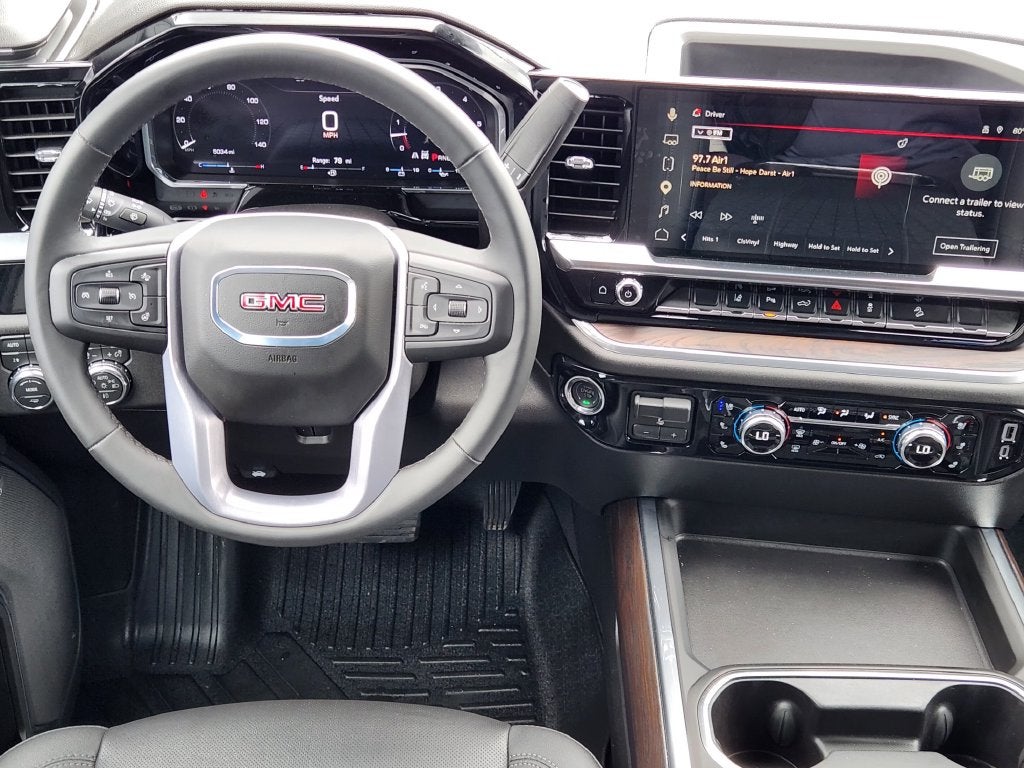 2026 GMC Sierra 2500HD Crew Cab, Standard Bed, SLT, 4WD