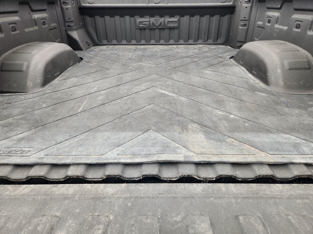 2026 GMC Sierra 2500HD Crew Cab, Standard Bed, SLT, 4WD