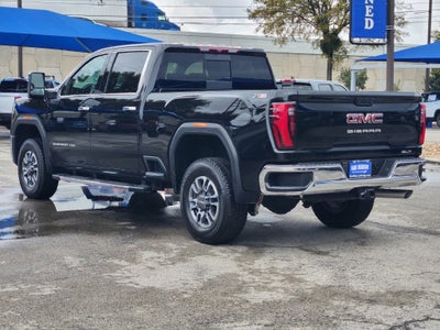 2026 GMC Sierra 2500HD Crew Cab, Standard Bed, SLT, 4WD