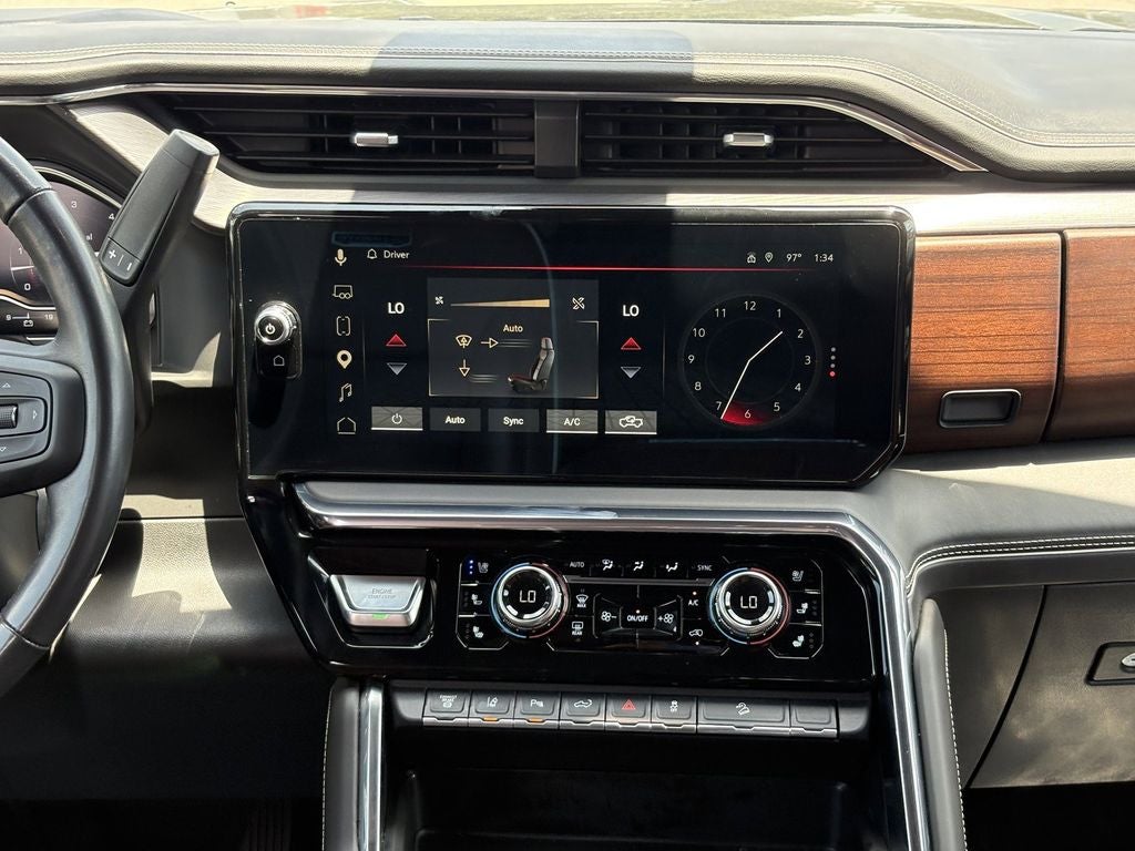 2025 GMC Sierra 2500HD 4WD Crew Cab Standard Bed Denali Ultimate