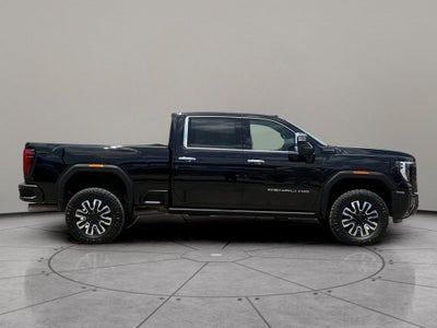 2025 GMC Sierra 2500HD 4WD Crew Cab Standard Bed Denali Ultimate