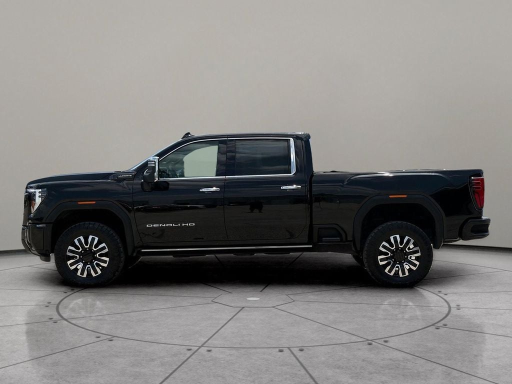 2025 GMC Sierra 2500HD 4WD Crew Cab Standard Bed Denali Ultimate