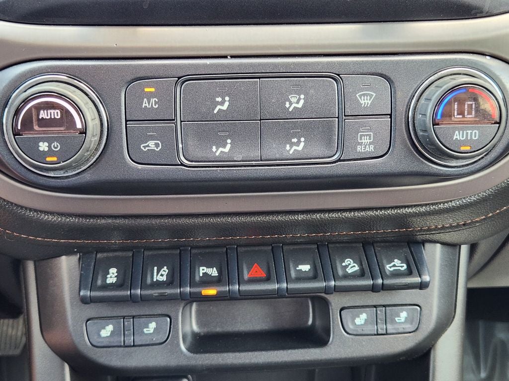 2021 GMC Canyon 4WD Crew Cab Short Box AT4 - Leather