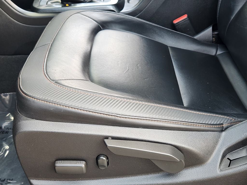 2021 GMC Canyon 4WD Crew Cab Short Box AT4 - Leather