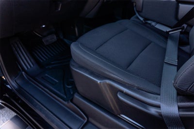 2025 GMC Sierra 1500 4WD Crew Cab Short Box Pro